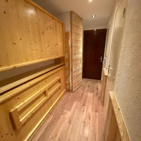 Studio Ski Aux Pieds, Vue Montagne, Ideal Pour 4 Appartement *